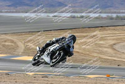 media/Feb-07-2025-CVMA Friday Practice (Fri) [[7034960ba2]]/2-Racer 2/Session 3 (Turn 8)/